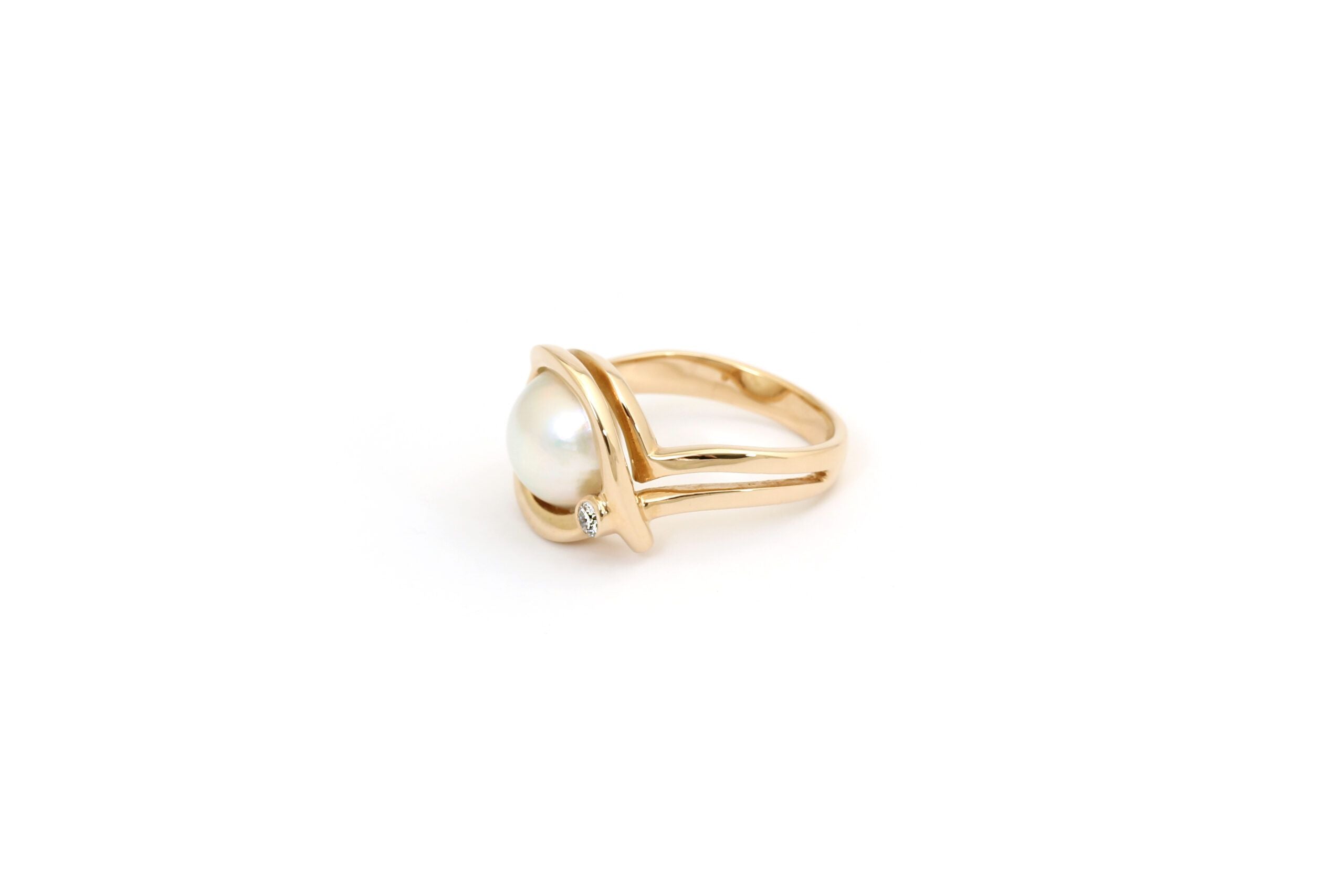 Mabeperle ring 14 kt. 0,08 ct. TW/VS