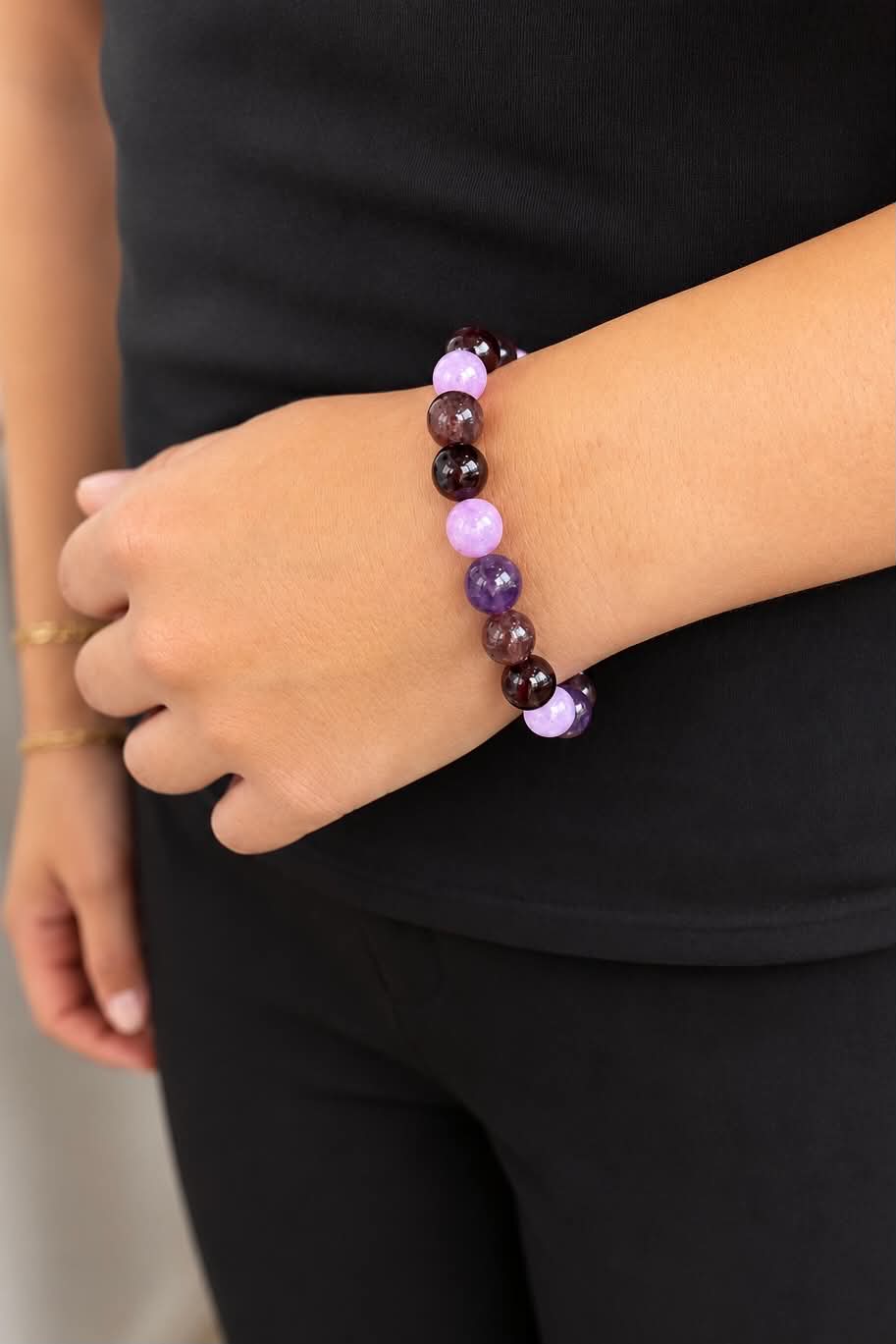 Heinzendorff armbånd med lilla halvædelsten