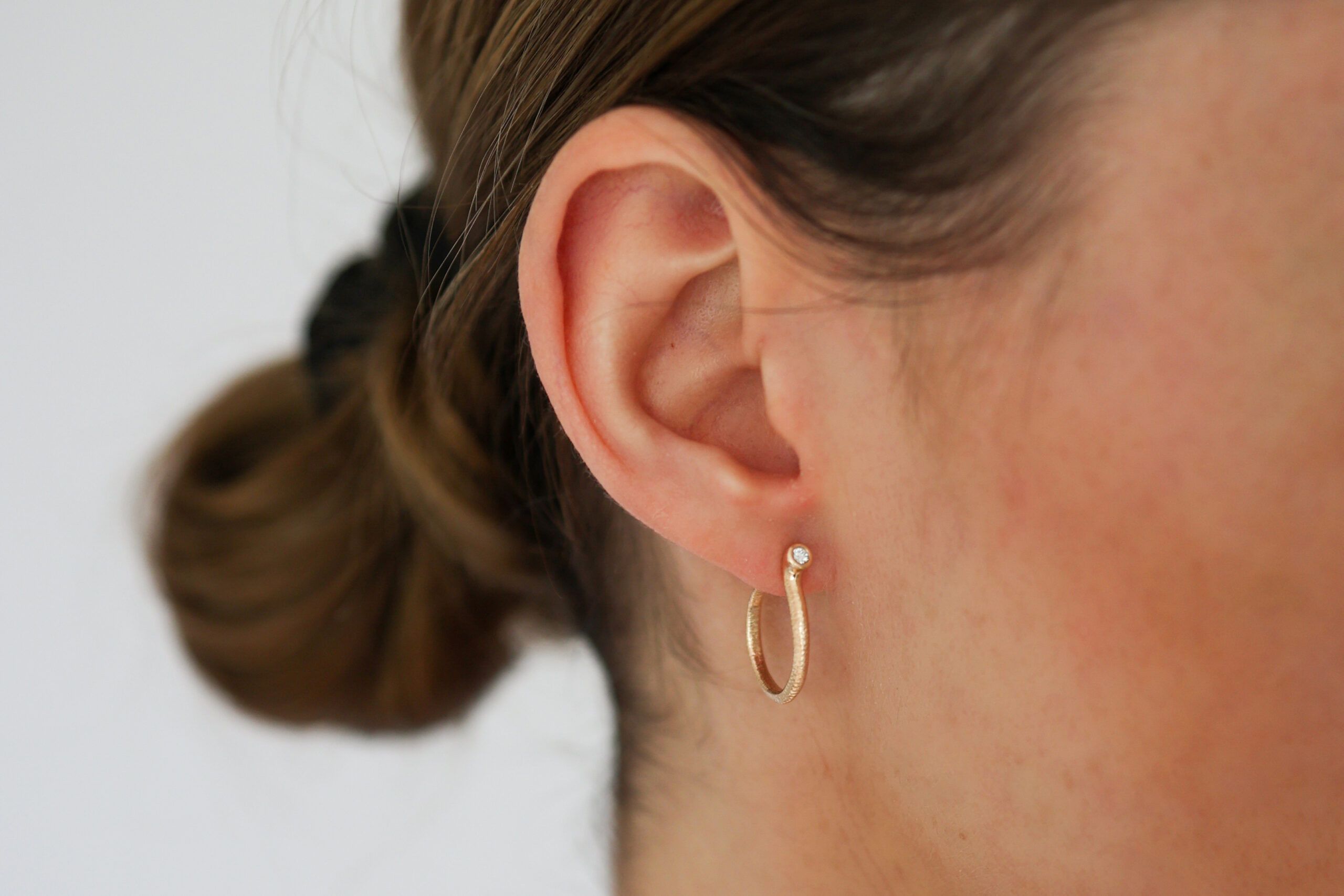 Ophelia creoler 14 kt. 0,06 ct. TW/VS